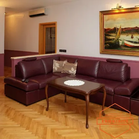 Vila Kovach Krk Town